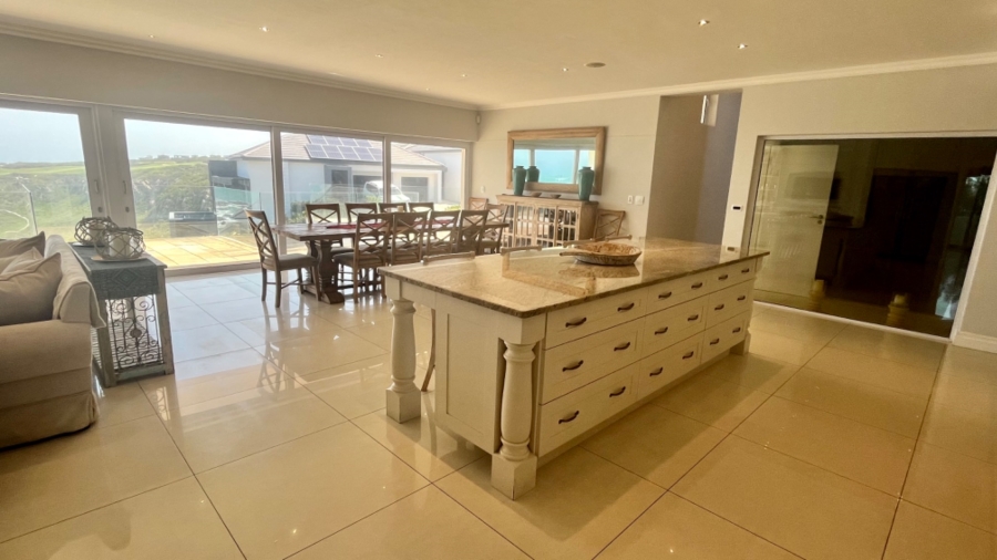 5 Bedroom Property for Sale in Pinnacle Point Golf Estate Western Cape